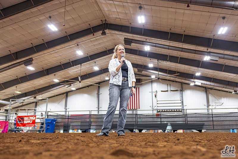 Featured image for “Rachel Cutrer Judges National Junior Brangus Showmanship Contest”